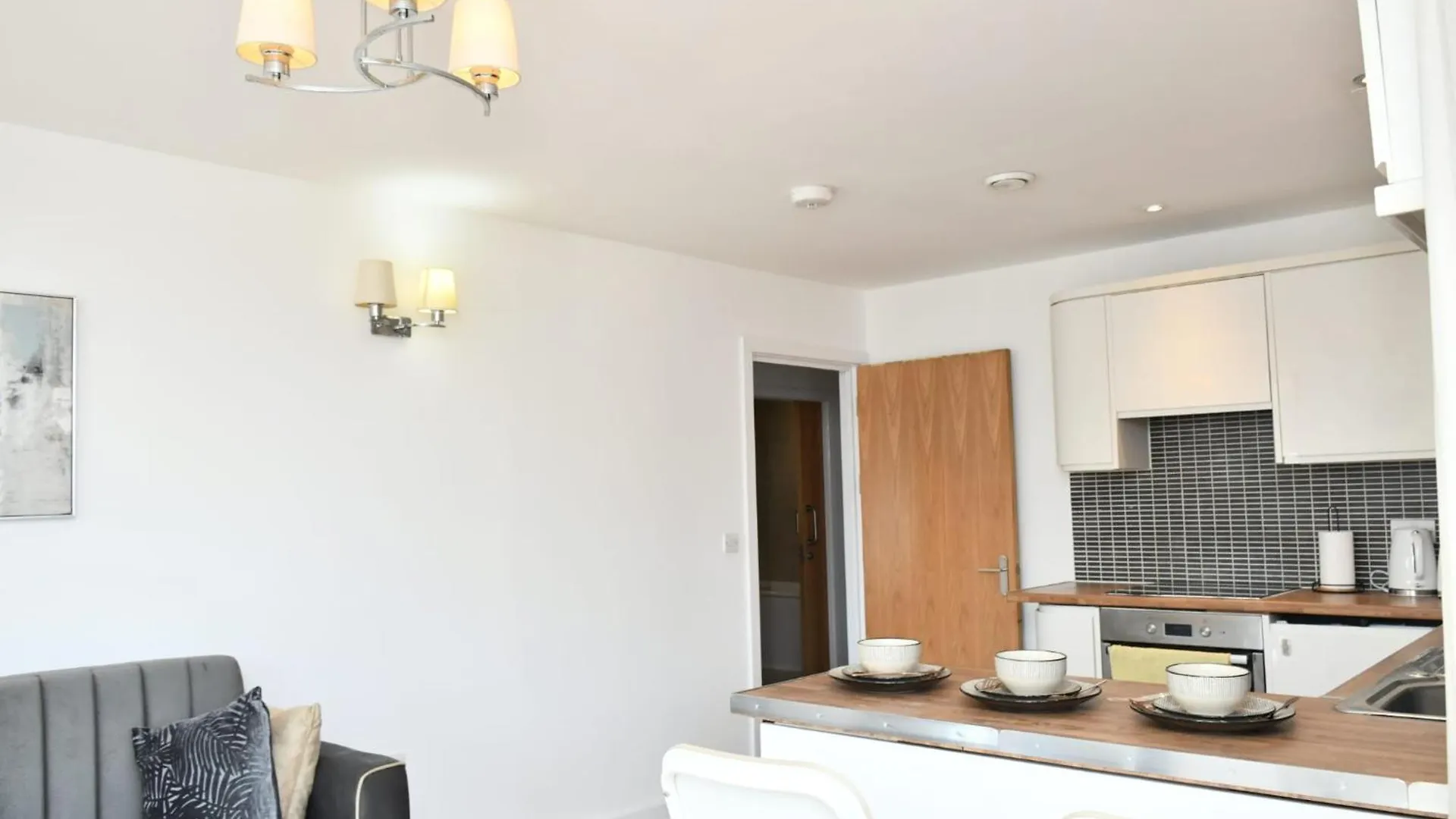 Sleeps 4 - Private Balcony - Wheelchair Accessible London United Kingdom